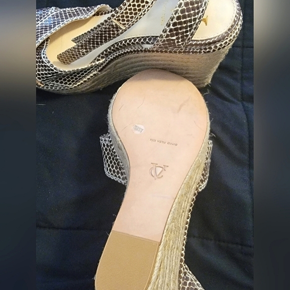 Women's Vero Cucio wedge size 7.5 - Picture 3 of 3